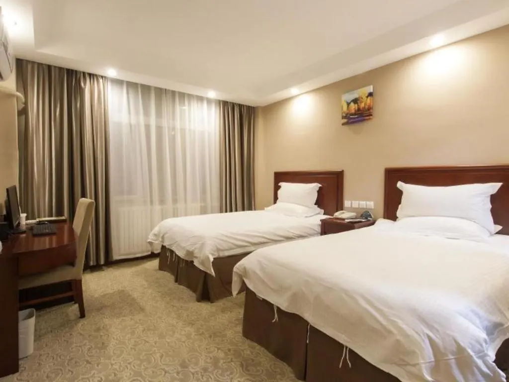 Greentree Inn Puyang Pushang Huanghe Road 3*, Pujang
