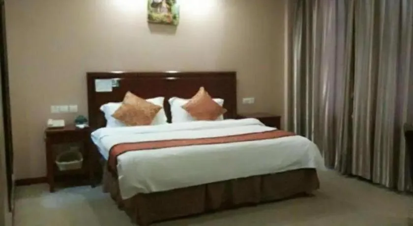 Szálloda Greentree Inn Puyang Pushang Huanghe Road