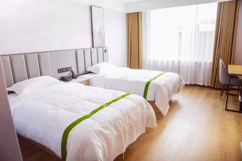 Greentree Inn Puyang Pushang Huanghe Road 3*, Pujang