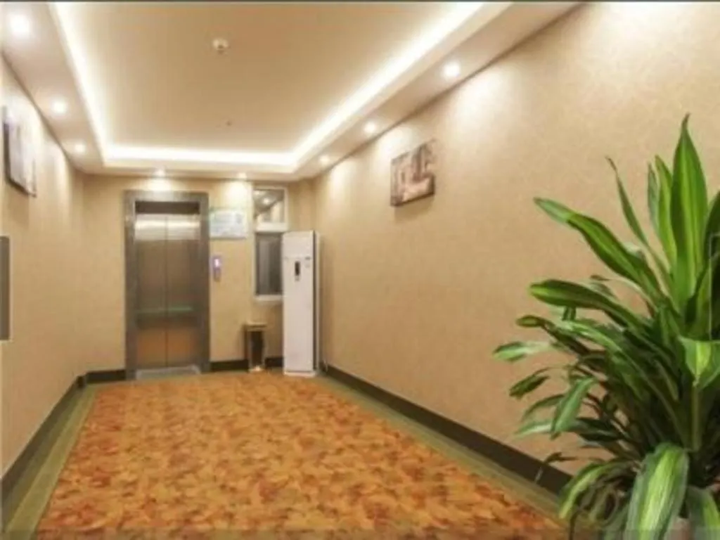 Greentree Inn Puyang Pushang Huanghe Road Szálloda Pujang